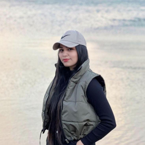 آواتار عاطفه الی(نسیم)