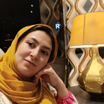 زهرا کریمی
